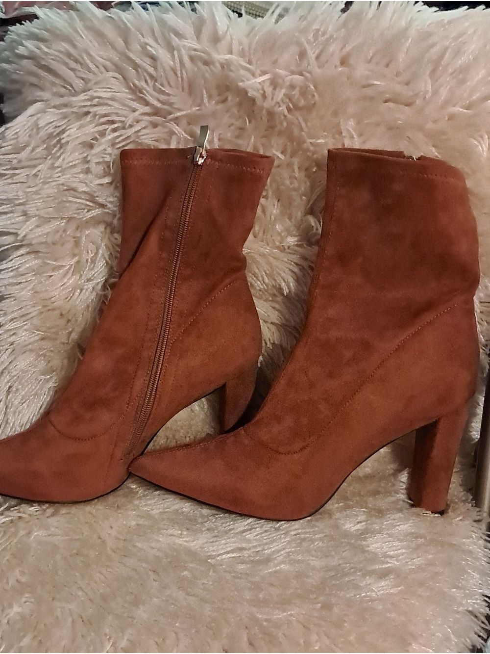 risdoada Women'sBrown -Orange Ankle Boots Zip Up Pointed Toes NWT Size 11.5